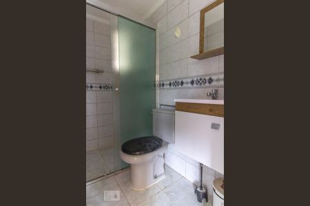 Banheiro de apartamento à venda com 2 quartos, 49m² em Brás, São Paulo