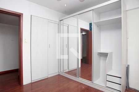Apartamento à venda com 109m², 2 quartos e 1 vagaQuarto 2