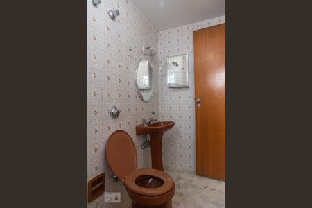 Banheiro da suíte de apartamento para alugar com 2 quartos, 85m² em Cambuci, São Paulo