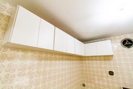 Casa à venda com 140m², 3 quartos e 2 vagasCozinha - Armários