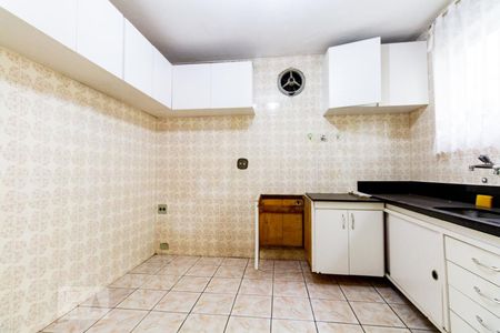 Casa à venda com 140m², 3 quartos e 2 vagasCozinha