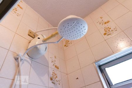 Casa à venda com 140m², 3 quartos e 2 vagasChuveiro