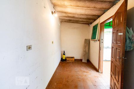 Casa à venda com 140m², 3 quartos e 2 vagasLavanderia