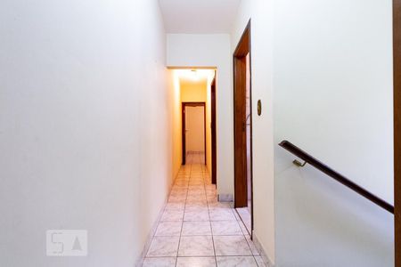 Casa à venda com 140m², 3 quartos e 2 vagasCorredor