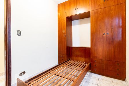 Casa à venda com 140m², 3 quartos e 2 vagasQuarto 2