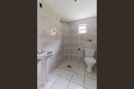 Banheiro de casa para alugar com 1 quarto, 43m² em Cidade Antônio Estêvão de Carvalho, São Paulo