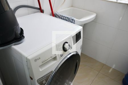 Apartamento à venda com 80m², 2 quartos e 2 vagasÁrea de Serviço