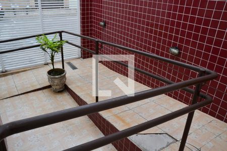 Apartamento à venda com 80m², 2 quartos e 2 vagasEntrada
