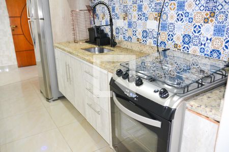 Apartamento à venda com 80m², 2 quartos e 2 vagasCozinha