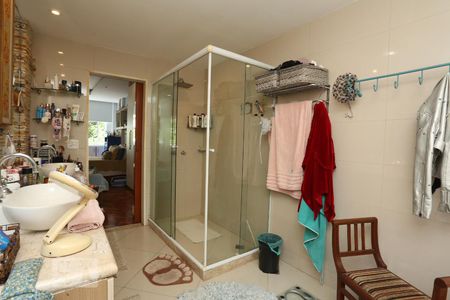 Apartamento à venda com 298m², 3 quartos e 2 vagasBanheiro Quarto 3