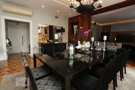 Apartamento à venda com 298m², 3 quartos e 2 vagasSala