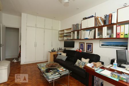 Apartamento à venda com 298m², 3 quartos e 2 vagasQuarto 1