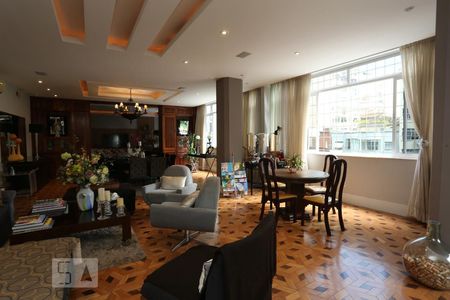 Apartamento à venda com 298m², 3 quartos e 2 vagasSala