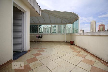 Varanda de casa de condomínio à venda com 3 quartos, 140m² em Vila Gumercindo, São Paulo