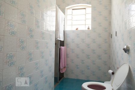 Casa à venda com 400m², 3 quartos e 3 vagasBanheiro Corredor