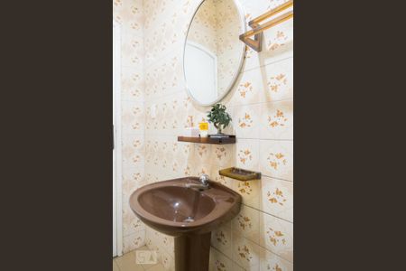 Casa à venda com 400m², 3 quartos e 3 vagasBanheiro Corredor andar Terreo