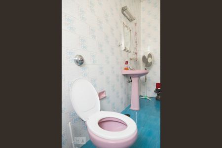 Casa à venda com 400m², 3 quartos e 3 vagasBanheiro Corredor