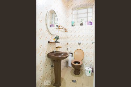 Casa à venda com 400m², 3 quartos e 3 vagasBanheiro Corredor andar Terreo