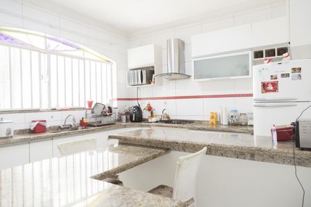 Casa à venda com 400m², 3 quartos e 3 vagasCozinha