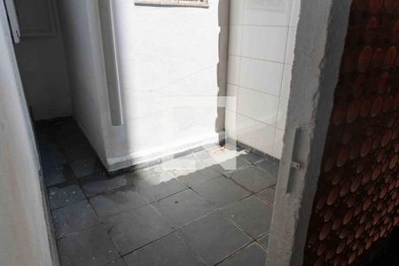 Casa para alugar com 100m², 2 quartos e sem vagaÁrea de Serviço