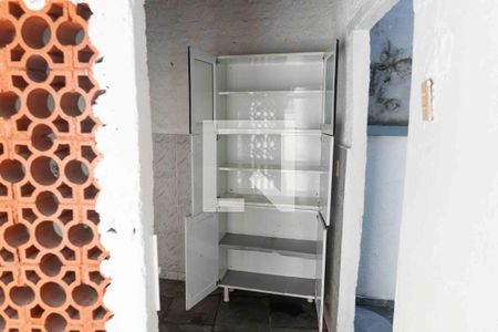 Casa para alugar com 100m², 2 quartos e sem vagaÁrea de Serviço