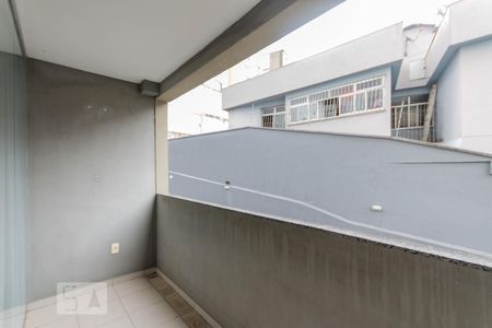 Apartamento à venda com 60m², 2 quartos e 1 vagaVaranda Sala