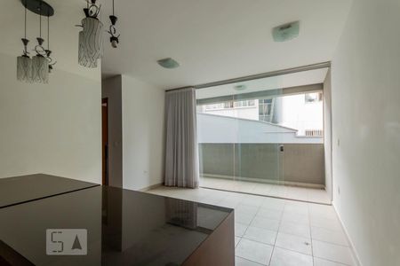 Apartamento à venda com 60m², 2 quartos e 1 vagaSala