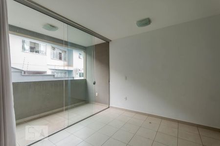Apartamento à venda com 60m², 2 quartos e 1 vagaSala