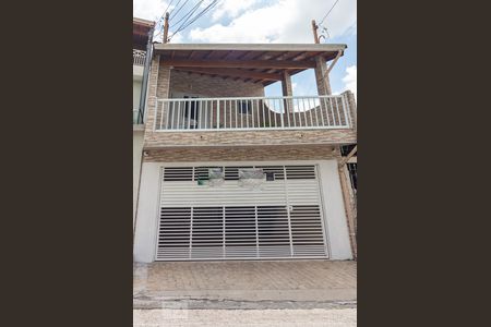 Casa à venda com 250m², 3 quartos e 2 vagasFachada