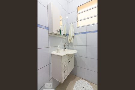 Lavabo de casa à venda com 3 quartos, 250m² em Jardim das Flores, Osasco