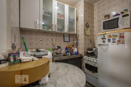 Cozinha de kitnet/studio para alugar com 1 quarto, 30m² em Alto Petrópolis, Porto Alegre