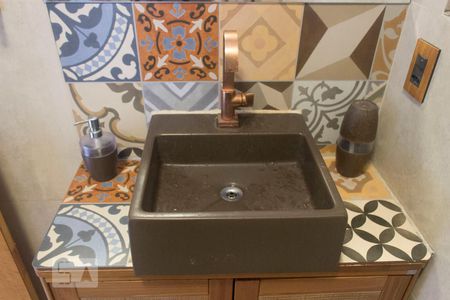 Apartamento à venda com 82m², 2 quartos e sem vagaBanheiro