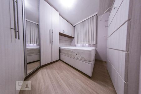Quarto 1 de apartamento para alugar com 2 quartos, 60m² em Santa Quitéria, Curitiba