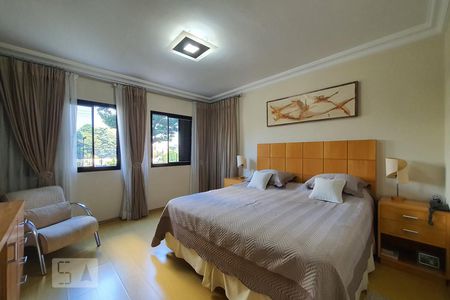 Apartamento à venda com 300m², 4 quartos e 4 vagasSuíte 4