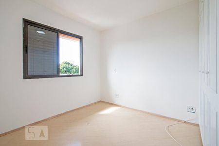 Apartamento à venda com 102m², 3 quartos e 2 vagasQuarto 2