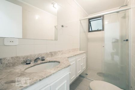 Apartamento à venda com 102m², 3 quartos e 2 vagasBanheiro da Suite