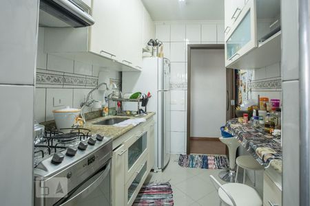 Cozinha de apartamento à venda com 3 quartos, 69m² em Jardim Santa Ines, São Paulo