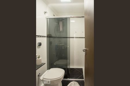 Banheiro de apartamento à venda com 3 quartos, 69m² em Jardim Santa Ines, São Paulo