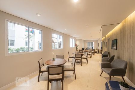 Apartamento à venda com 47m², 2 quartos e sem vagaÁrea comum - Salão de festas