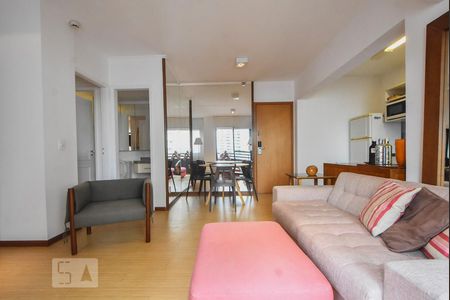 Sala de apartamento à venda com 1 quarto, 48m² em Chácara Itaim, São Paulo