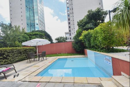 Apartamento à venda com 48m², 1 quarto e 1 vagaPiscina