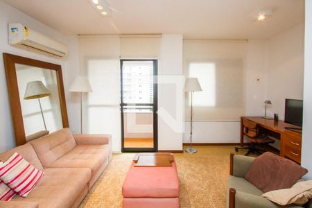 Sala/cozinha de apartamento à venda com 1 quarto, 45m² em Chácara Itaim, São Paulo