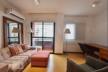 Sala de Estar de apartamento à venda com 1 quarto, 48m² em Chácara Itaim, São Paulo