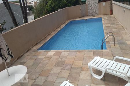Apartamento para alugar com 80m², 3 quartos e 1 vaga Apartamento para alugar com 80m², 3 quartos e 1 vagaÁrea comum - Piscina