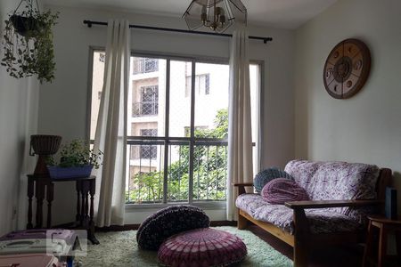 Sala de apartamento à venda com 3 quartos, 80m² em Vila Ipojuca, São Paulo