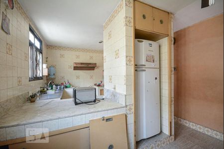 Casa à venda com 180m², 4 quartos e 5 vagasCozinha