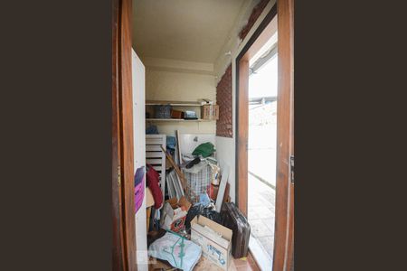 Casa à venda com 180m², 4 quartos e 5 vagasDespensa Área Externa