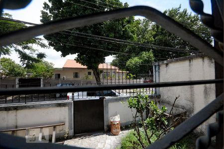 Vista Sala Frente de casa à venda com 4 quartos, 180m² em Taquara, Rio de Janeiro