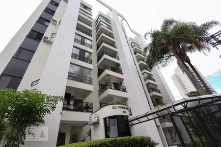 Apartamento para alugar com 69m², 2 quartos e 2 vagas Apartamento para alugar com 69m², 2 quartos e 2 vagasFachada
