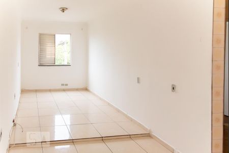 Sala de apartamento para alugar com 2 quartos, 57m² em Conjunto Habitacional Padre José de Anchieta, São Paulo